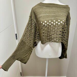 Woman's | Pusch | Sweater | Pancho